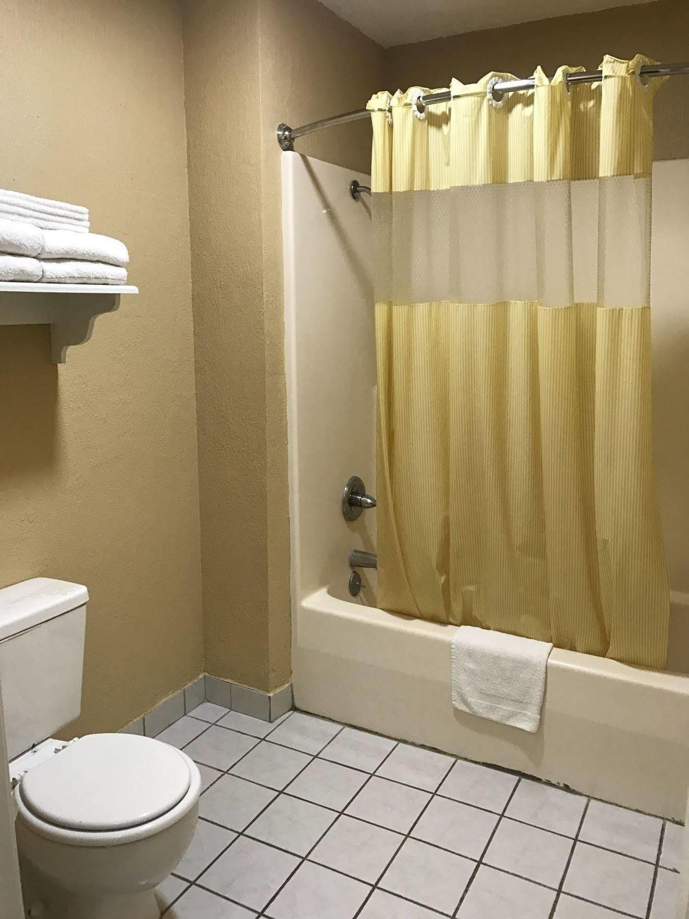 Rodeway Inn Hazlehurst Kültér fotó